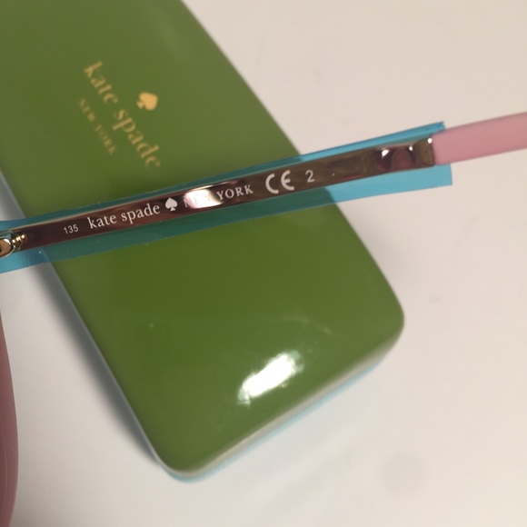 KᎪᎢᎬ ᏚᏢᎪᎠᎬ CISSY PINK SUNGLASSES 😎 - Picture 4 of 4